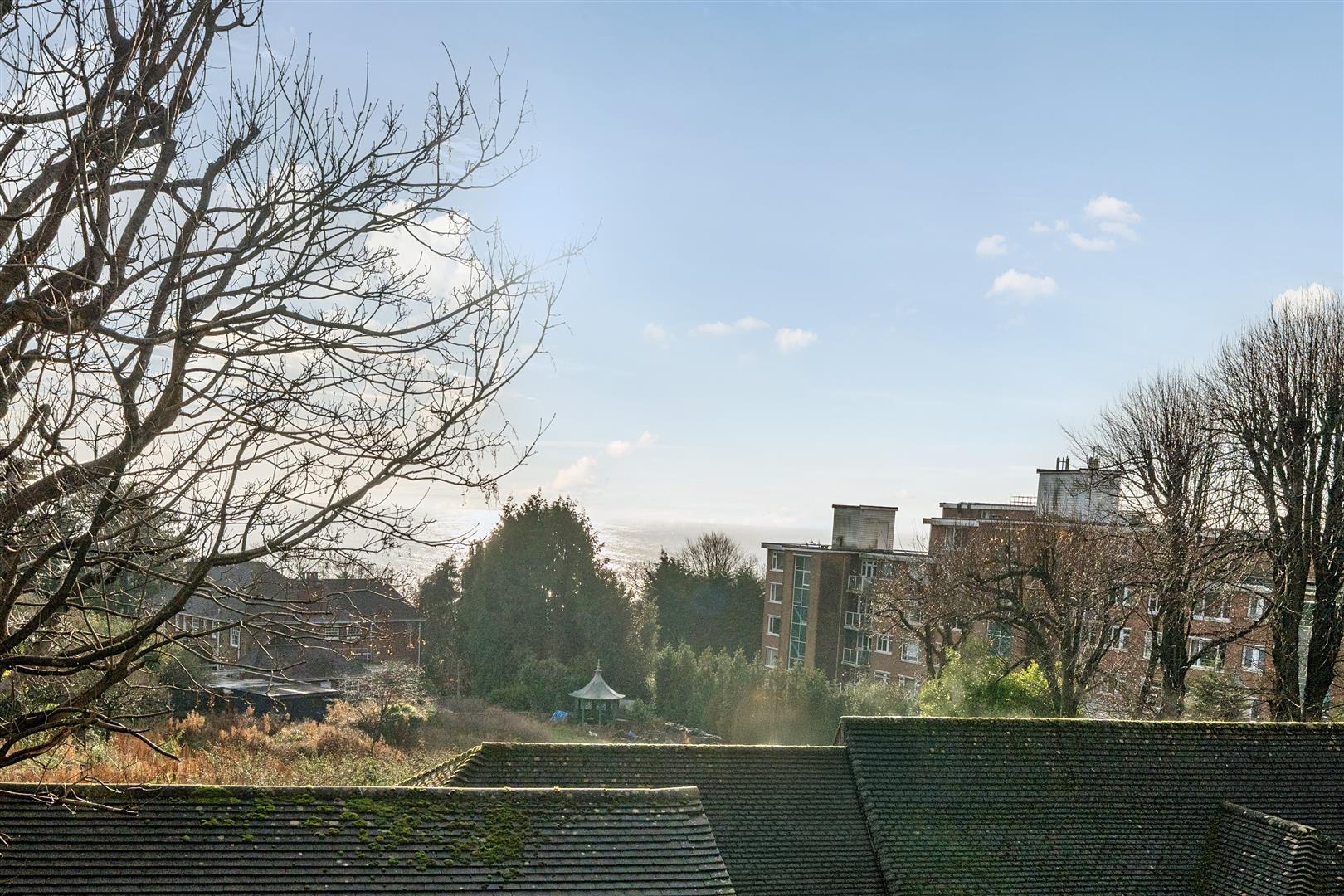 Groves Avenue, Langland, Swansea, SA3 4QX